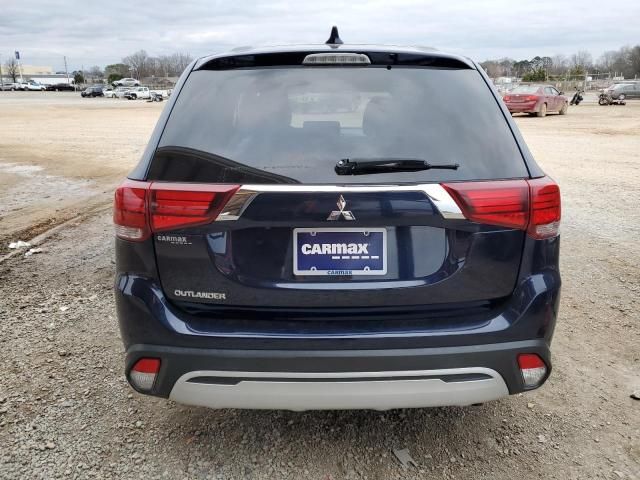 2020 Mitsubishi Outlander ES