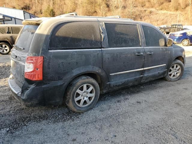 2011 Chrysler Town & Country Touring