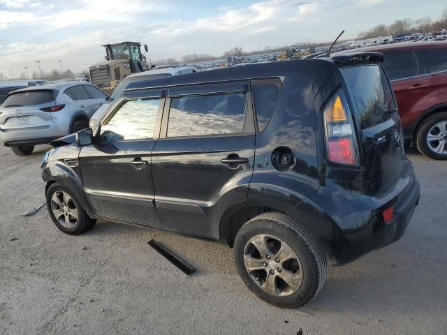 2011 KIA Soul +