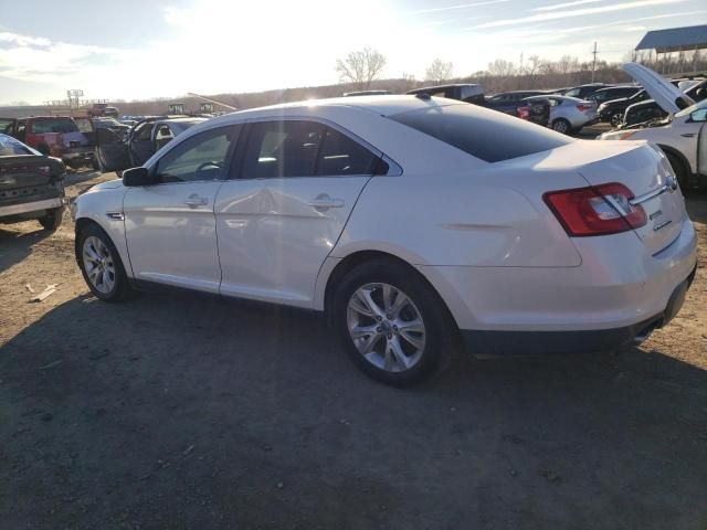 2010 Ford Taurus SEL