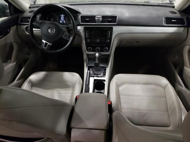 2012 Volkswagen Passat SE