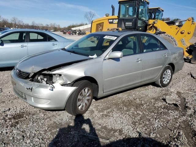 2005 Toyota Camry LE