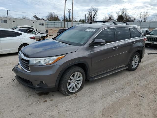 2015 Toyota Highlander LE