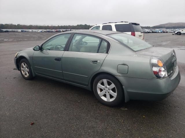 2004 Nissan Altima Base