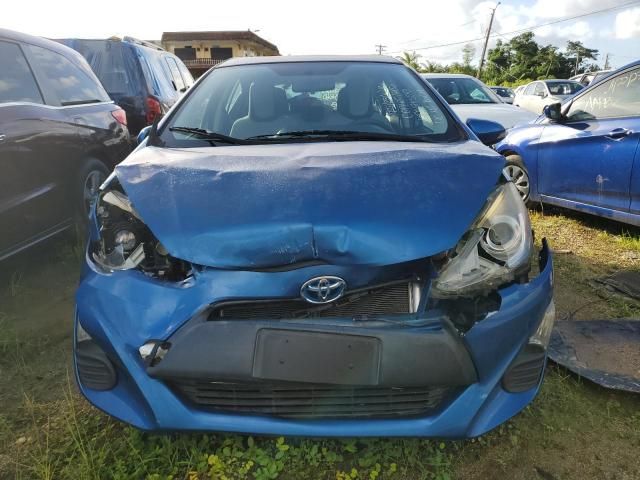 2016 Toyota Prius C