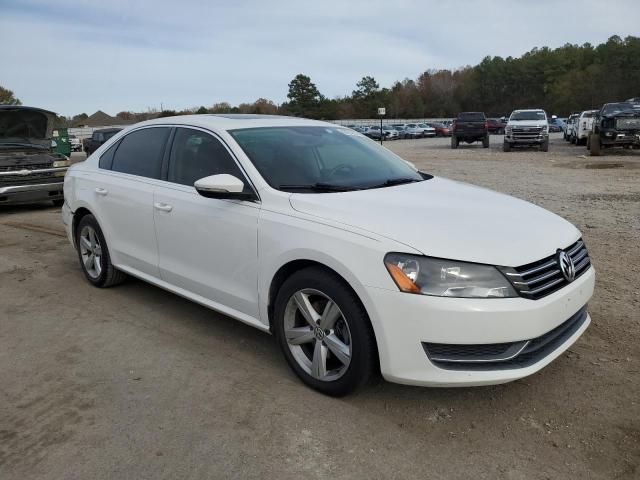 2012 Volkswagen Passat SE