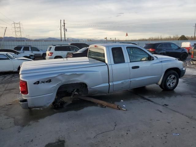 2005 Dodge Dakota SLT