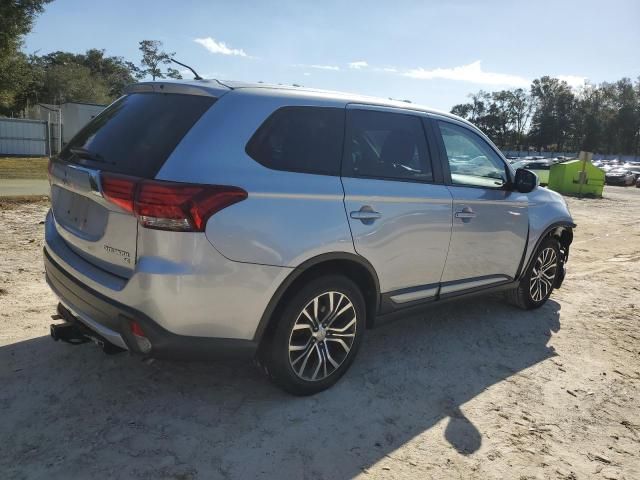 2016 Mitsubishi Outlander SE