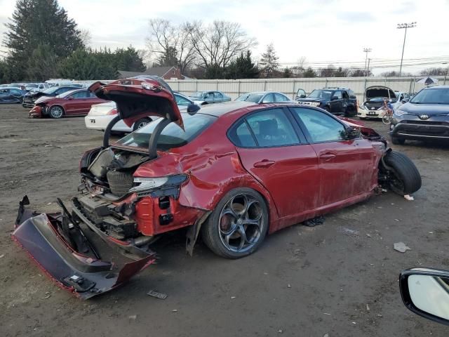 2017 Alfa Romeo Giulia TI Q4