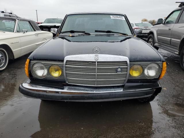 1984 Mercedes-Benz 300 DT