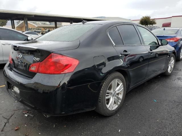 2015 Infiniti Q40