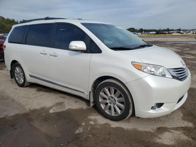 2013 Toyota Sienna XLE