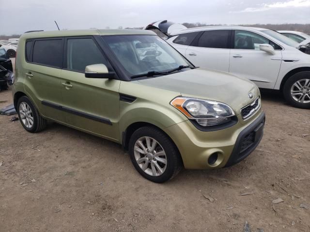 2013 KIA Soul +