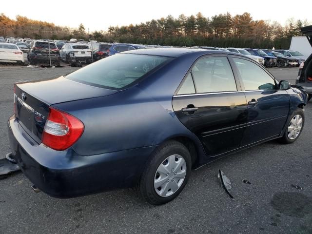 2004 Toyota Camry LE