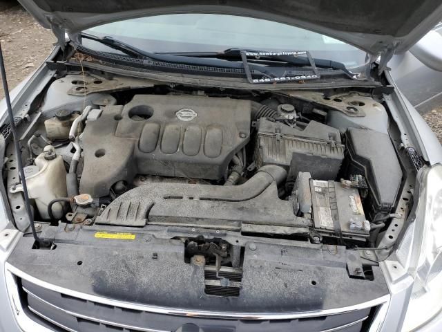 2010 Nissan Altima Base