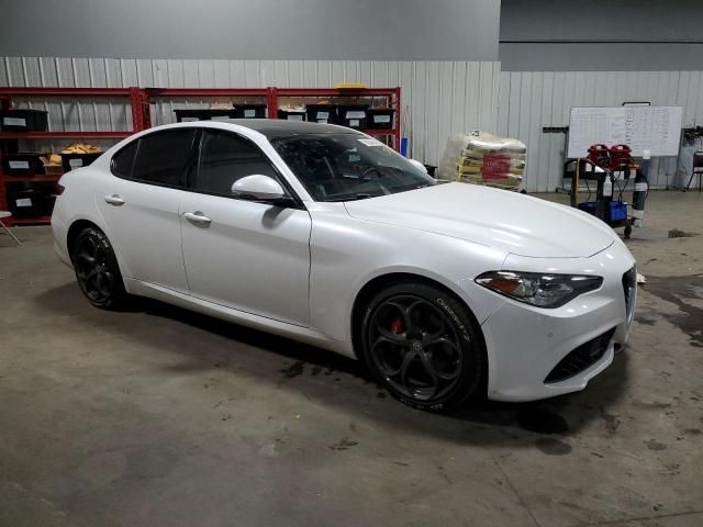 2018 Alfa Romeo Giulia TI Q4