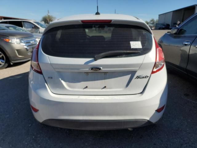 2015 Ford Fiesta SE