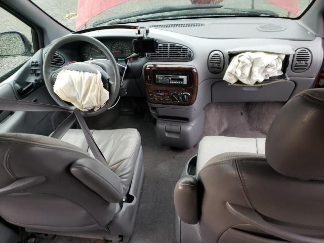 1997 Chrysler Town & Country LXI