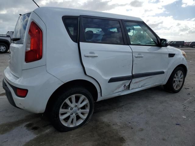 2013 KIA Soul +