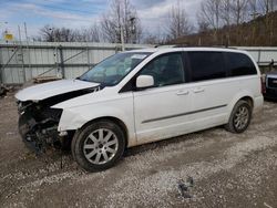 Vehiculos salvage en venta de Copart Hurricane, WV: 2014 Chrysler Town & Country Touring