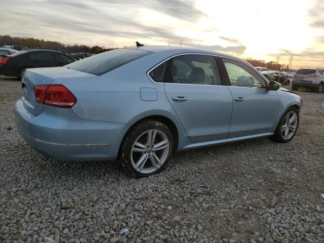 2012 Volkswagen Passat SEL