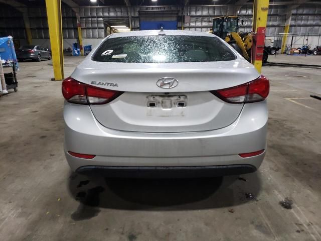 2015 Hyundai Elantra SE