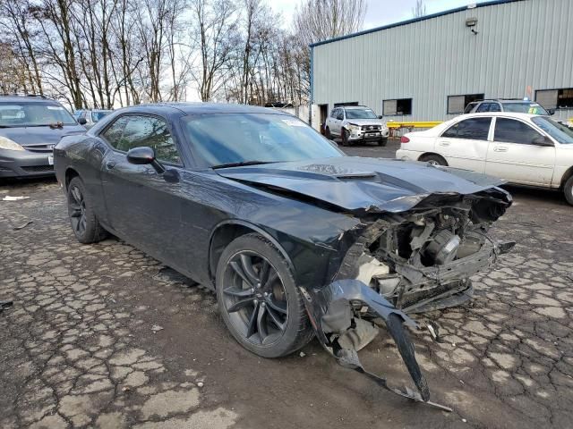 2017 Dodge Challenger SXT