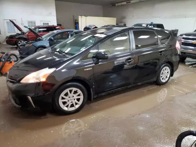 2012 Toyota Prius V