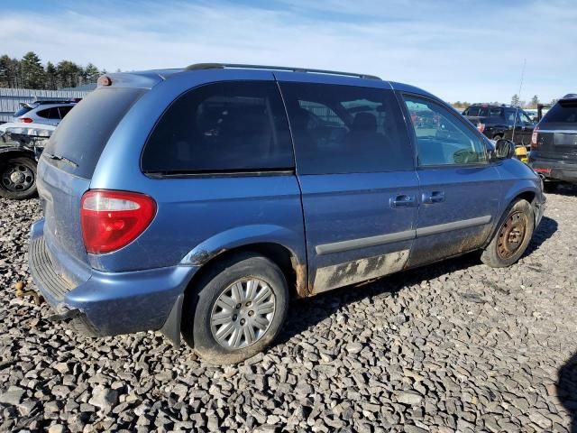 2007 Chrysler Town & Country LX