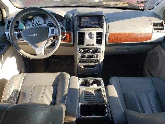 2008 Chrysler Town & Country Touring