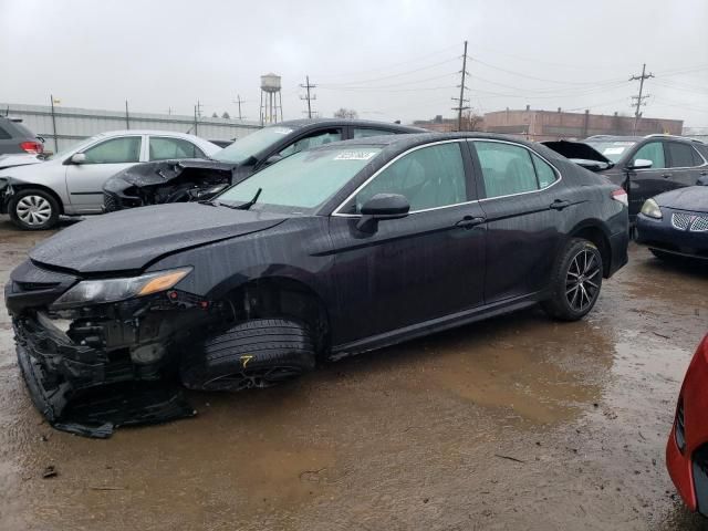 2021 Toyota Camry SE