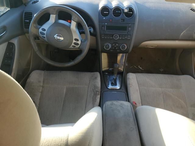 2011 Nissan Altima Base