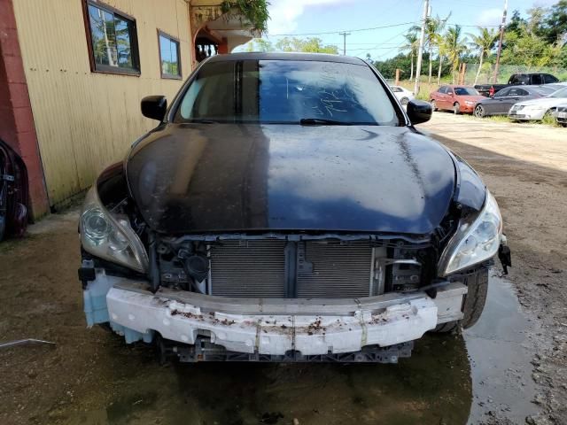 2012 Infiniti M37