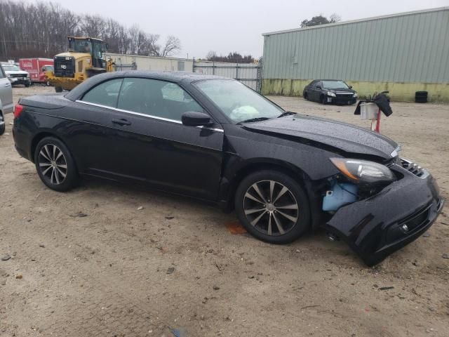 2013 Chrysler 200 S