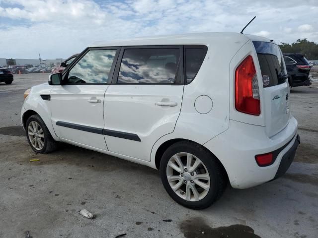 2013 KIA Soul +