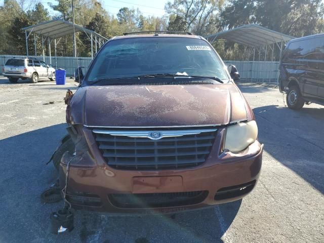 2007 Chrysler Town & Country Touring