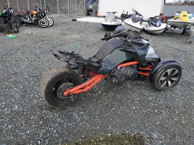 2015 Can-Am Spyder Roadster F3