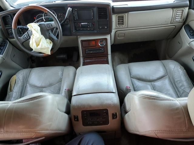 2003 Cadillac Escalade Luxury