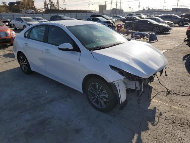 2023 KIA Forte LX