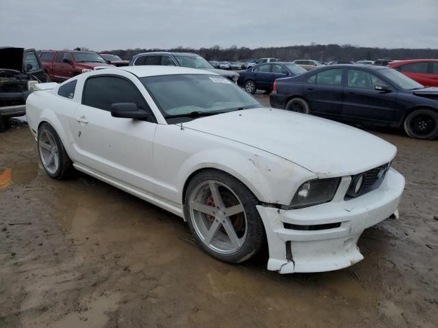 2005 Ford Mustang GT