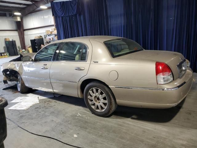 2008 Lincoln Town Car Signature Limited