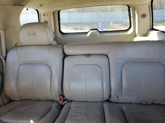 2002 Cadillac Escalade Luxury