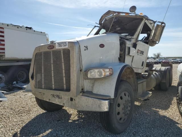 2015 Peterbilt 367