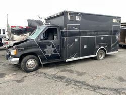 Vehiculos salvage en venta de Copart Pasco, WA: 2001 Ford Econoline E450 Super Duty Cutaway Van