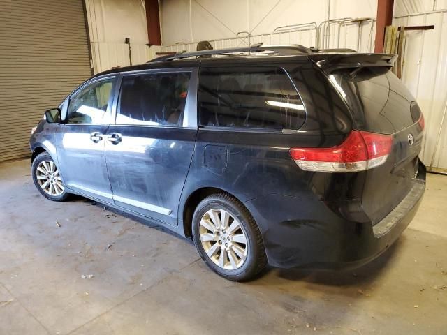 2011 Toyota Sienna XLE