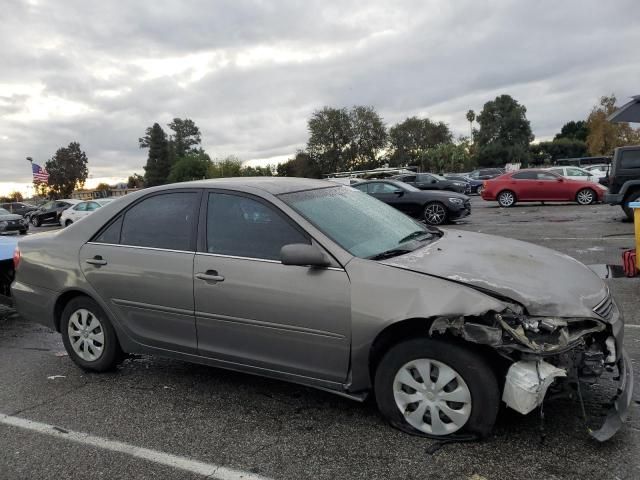 2005 Toyota Camry LE