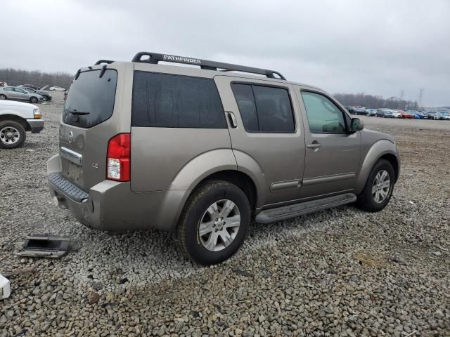 2006 Nissan Pathfinder LE