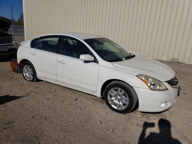 2010 Nissan Altima Base