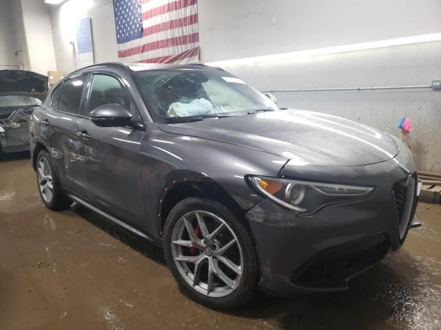 2018 Alfa Romeo Stelvio TI Sport