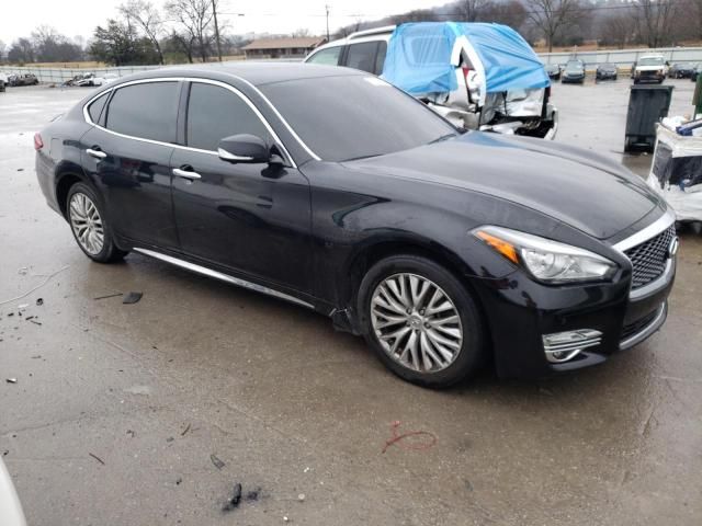 2016 Infiniti Q70 3.7